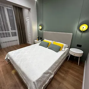 Апартаменты Luxury Two-room With Breathtaking Mountain And Mega Mall Views, Алматы